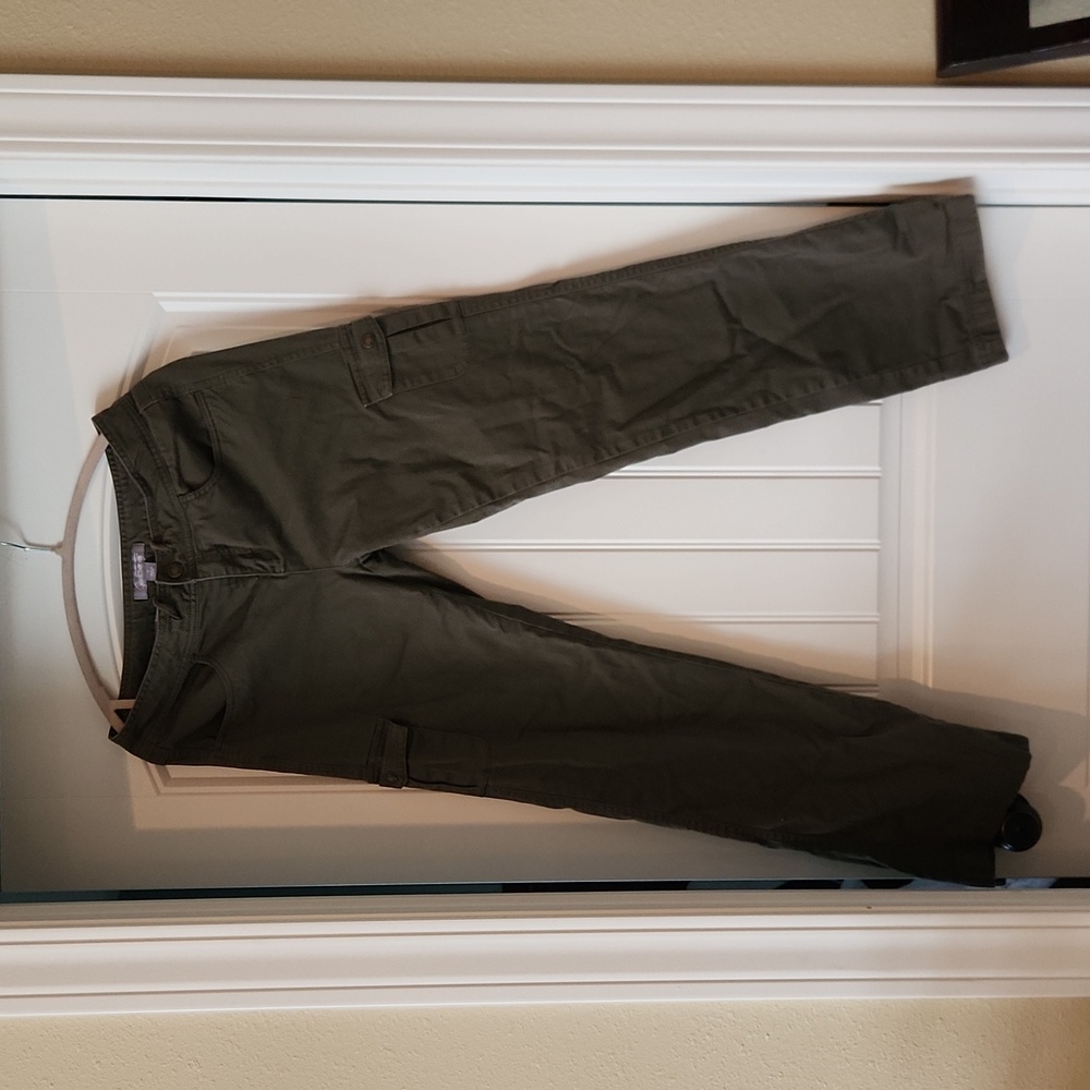 Gander Mountain flannel lined pants. Size 4. Army green